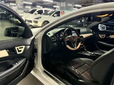 Mercedes-Benz C-Class 2013, 175755 км, за 4590000 KRW - фото 8