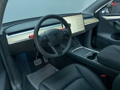 Tesla Model Y 2023, 34500 км, за 173800 CNY - фото 11