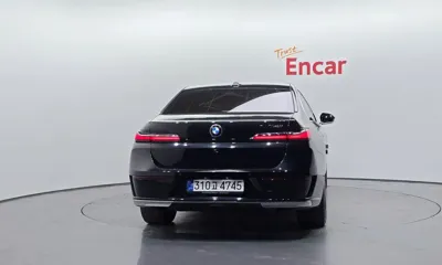BMW 7-Series 2023, 75788 км, за 90000000 KRW