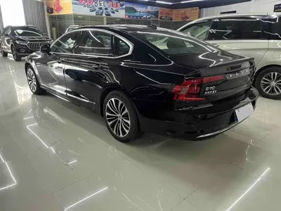 Volvo S90 2024, 33000 км, за 189000 CNY - фото 9