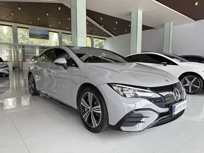 Mercedes-Benz EQE 2024, 80000 км, за 149800 CNY