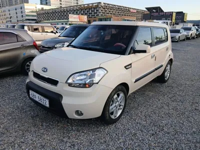 Kia Soul 2010, 87673 км, за 2200000 KRW