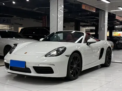 Porsche 718 · 2023 год