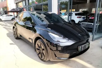 Tesla Model Y 2023, 51700 км, за 193509.69 CNY