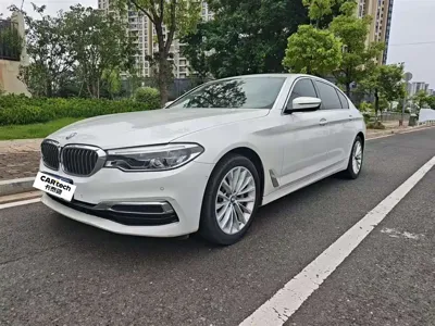 BMW 5 Series 2020, 59600 км, за 179000 CNY