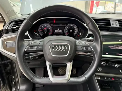 Audi Q3 2023, 27000 км, за 225799 CNY - фото 11