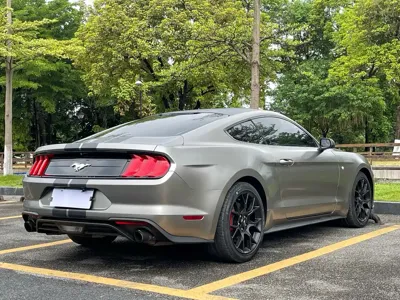 Ford Mustang 2018, 100000 км, за 109800 CNY