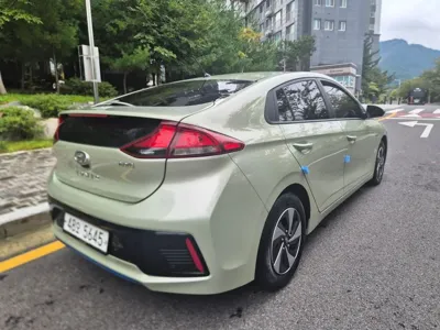 Hyundai Ioniq 2016, 150011 км, за 6900000 KRW - фото 6