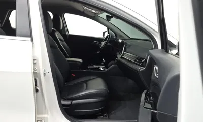 Kia Sportage 2023, 121069 км, за 30990000 KRW - фото 11