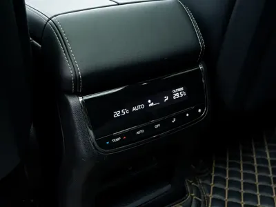 GAC Motor Trumpchi GS8 2023, 28000 км, за 124500 CNY - фото 18