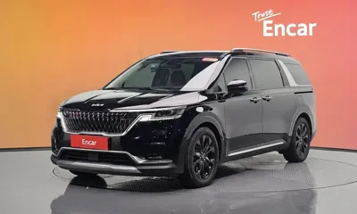Kia Canival · 2021 год