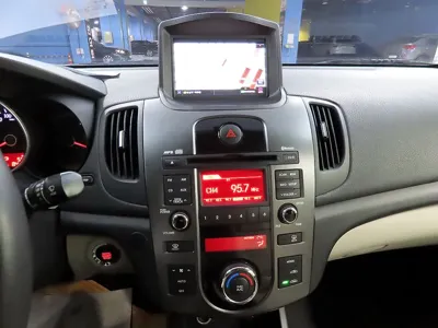 Kia Porte 2010, 84350 км, за 3700000 KRW - фото 12