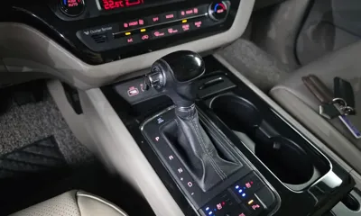 Kia Canival 2016, 154678 км, за 9800000 KRW - фото 9