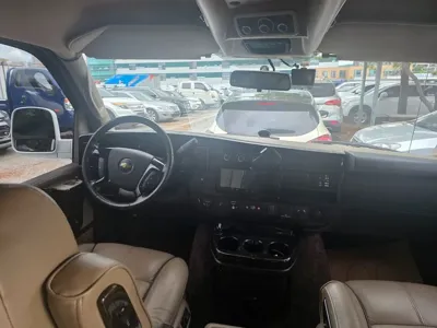 Chevrolet Express Van 2018, 111218 км, за 26500000 KRW - фото 7