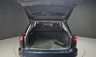 Volkswagen Touareg 2024, 29501 км, за 67900000 KRW - фото 20