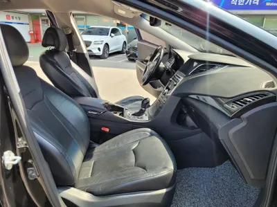 Hyundai Grandeur 2015, 146919 км, за 5490000 KRW - фото 8