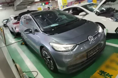 Volkswagen ID.3 2023, 82800 км, за 91534.66 CNY