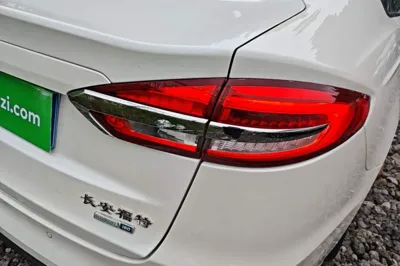 Ford Mondeo 2018, 67100 км, за 75299.04 CNY - фото 9