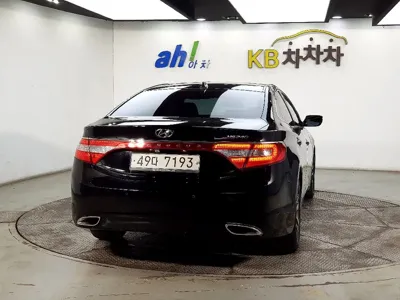 Hyundai Grandeur 2012, 97220 км, за 4900000 KRW