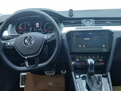 Volkswagen 迈腾 PHEV 2021, 53200 км, за 79800 CNY - фото 12