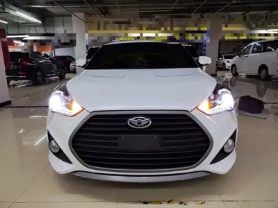 Hyundai Veloster 2016, 92600 км, за 36800 CNY