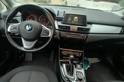 BMW 2 Series Active Tourer 2016, 25600 км, за 52276.38 CNY - фото 6