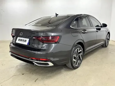 Volkswagen Sagitar 2022, 39000 км, за 126800 CNY