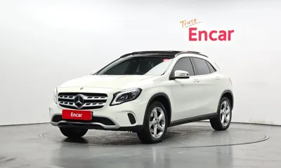 Mercedes-Benz GLA-Class · 2018 год