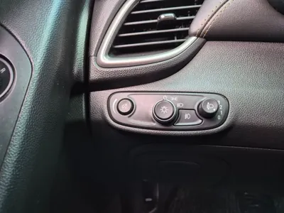 ChevroletGMDaewoo Trax 2019, 94300 км, за 6300000 KRW - фото 18