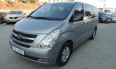 Hyundai Starex · 2011 год