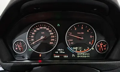 BMW 3-Series 2015, 124046 км, за 11000000 KRW - фото 8