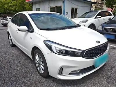 Kia K3 2018, 117600 км, за 36800 CNY