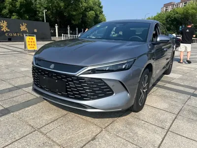 BYD Qin L · 2025 год