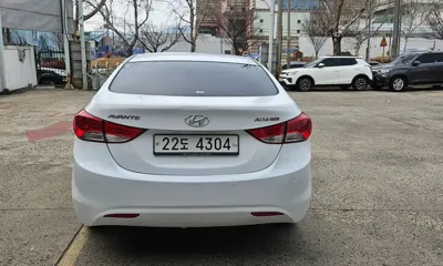 Hyundai Avante 2012, 126695 км, за 3300000 KRW - фото 3