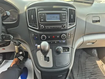 Hyundai Starex 2017, 142957 км, за 7300000 KRW - фото 16
