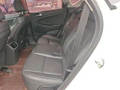 Hyundai Tucson 2017, 118100 км, за 33800 CNY - фото 17