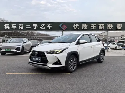 Toyota Yaris L · 2021 год