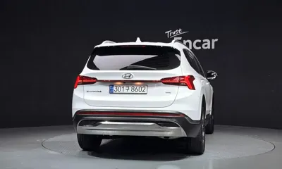 Hyundai Santafe 2023, 55580 км, за 32900000 KRW