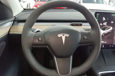 Tesla Model Y 2022, 25400 км, за 180330.89 CNY - фото 13