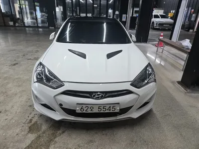 Hyundai Genesis 2011, 128130 км, за 4500000 KRW