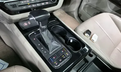 Kia Canival 2018, 170144 км, за 12300000 KRW - фото 9
