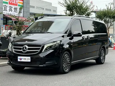 Mercedes-Benz V-Class 2018, 131000 км, за 159800 CNY - фото 1