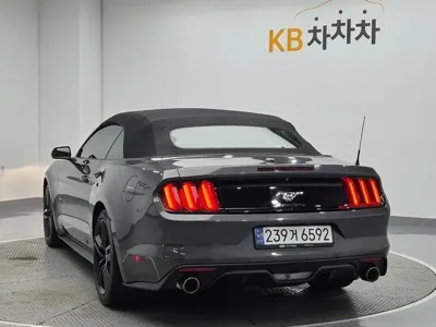 Ford Mustang 2017, 105059 км, за 16300000 KRW