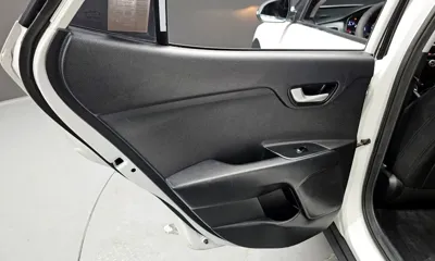 Kia Stonic 2018, 88378 км, за 10500000 KRW - фото 25