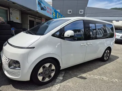 Hyundai Staria 2022, 80000 км, за 23500000 KRW - фото 4