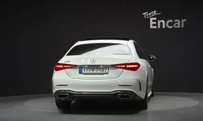 Mercedes-Benz C-Class 2024, 35624 км, за 46900000 KRW