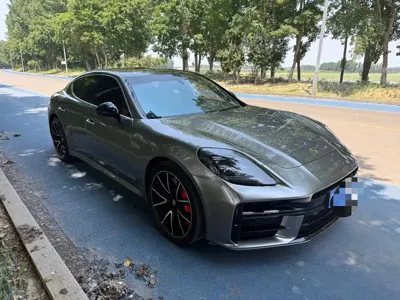 Porsche Panamera 2011, 140000 км, за 158000 CNY