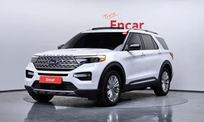 Ford Explorer · 2020 год