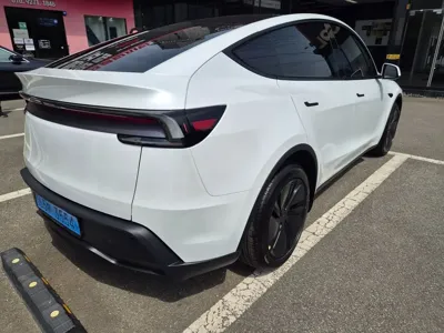 Tesla Model Y 2026, 500 км, за 37600000 KRW - фото 4