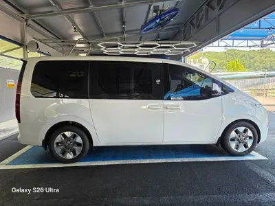 Hyundai Staria 2025, 9960 км, за 37000000 KRW - фото 4